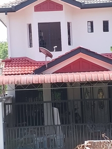 Bukit Sentosa Rawang Double Storey Terrace House for Sale