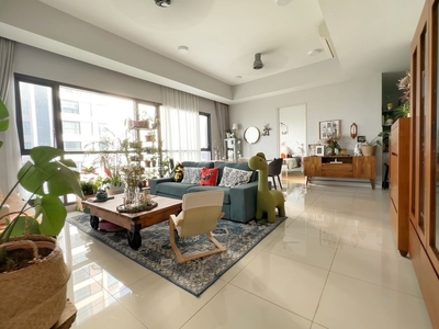 Dianthus Tropicana Gardens High-rise Serviced Residence for sale with fully furnished