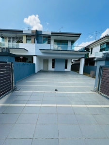 DOUBLE STOREY SEMI-D HOUSE FOR SALE At Jalan Ceria, Bandar Putra Kulai, JB (Hot Area )