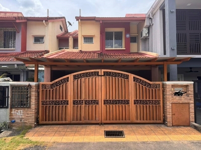 FOR SALE DOUBLE STOREY TAMAN PINGGIRAN USJ 1 SELANGOR Fully Renovated With Security And Gated Can Negotiable