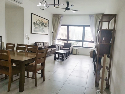 Fully Furnished 3 Bedrooms 2 Carparks, Walking Distance to MRT