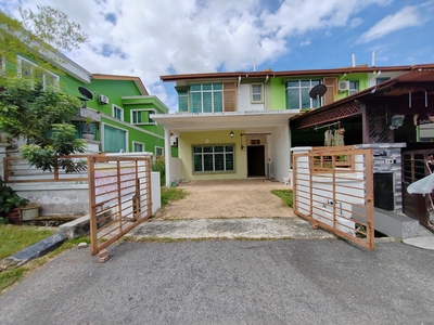 GATED GUARDED, END LOT with EXTRA LAND 10ft, 2 Storey House, Villa Impiana, Taman Pelangi, Semenyih