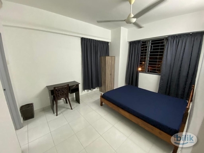 Master Room to let at Main Place USJ 21, nearby LRT / One City / Taipan
