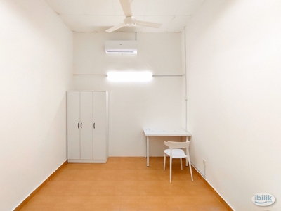 Nice Room Here 【Medium Room】❗ Pasar Malam Taman Connaught ✨Fully Furnished Near UCSI