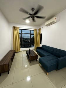 Pearl Suria, partial furnished, 2 room