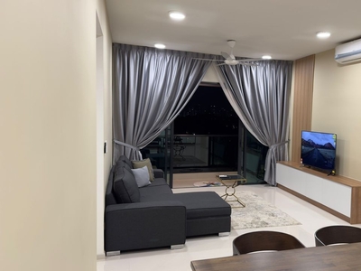 Renovated Fully Furnished Apartment 3 Rooms Condo Residensi Solaris Parq Dutamas Mont Kiara For Rent