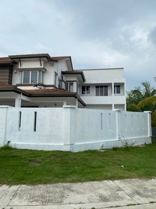 Renovated Partially Furnished Double Storey Corner House Sunway Alam Suria Seksyen U10 Shah Alam For Rent