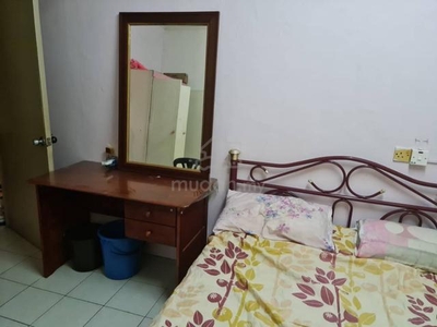 Room at Taman Seputih, near KPJ and QE2