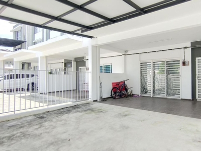 Taman Bukit Rahman Putra Azalea 3 Storey House For Sale Renovated Unit