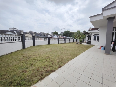 Taman Pulai Utama Single Storey Terrace Corner Lot for Sale