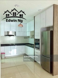 Tree Sparina Middle Floor, 1300 Sqft, Fully Furnished & Renovated