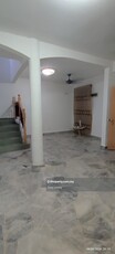 2 storey landed house for rent