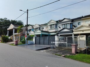 Double Storey house at Bandar Sri Damansara near amenities