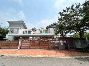 Double Storey Semi D Corner Lot Jalan Ss5 Kelana Jaya, Petaling Jaya