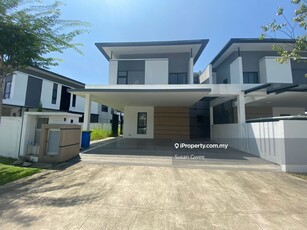 Double Storey Semi detached house at Tropicana Aman for sale