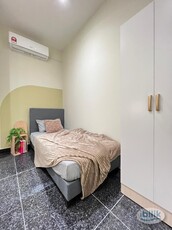 ❌ DEPOSIT Comfy Room + Private Toilet Rent near Berjaya Times Square