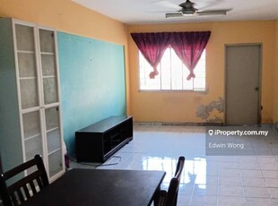 Pangsapuri Subang Suria Lower Floor Tingkat 1 Rumah Pertamaku