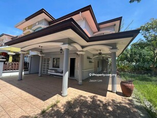 Puchong Near Lrt & Shops Freehold Renovated Extended 2-storey Corner