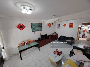 Taman daya double storey house for sale Rm 530k ( 22x70 )