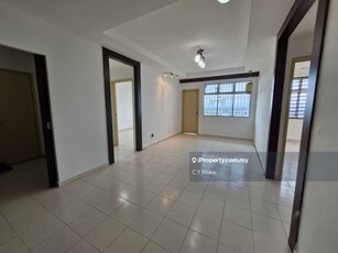 Villa Krystal Apartment @ Selesa Jaya 833 sqft good condition for sale