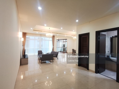 Newly Renovated Unit in A Private Enclave Walkable to Pavilion & KLCC