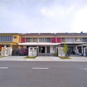 (Brand New) Kyra 1, Bandar Bukit Raja, 2 Storey Terrace House.