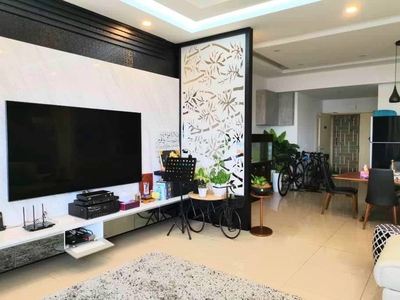 Encorp Strand Residence, Kota Damansara, Fully Furnished, Fully Renovated, Big Size Unit Condominium.