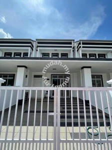 Beautiful NEW HOUSE RENOVATED ECO MAJESTIC SEMENYIH near Cyberjaya
