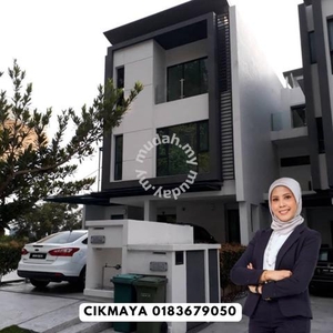 CHEAPEST!! FREEHOLD!! UPPER UNIT 1.5 Storey Townhouse, Sunway Montana