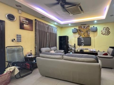 Double Storey Terrace House in Sg Siput For Sales