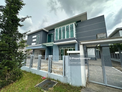 Freehold, Gated & Guarded Bungalow with Pool @ Avalon, USJ Heights