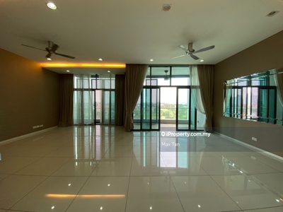 Fully Furnished Unit for Sell (2 Car Parks) - Golf View
