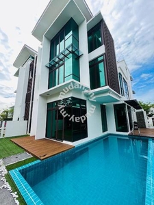 Luxury 3 Storey Semi-D Ferra Twinvilla Presint 8 Putrajaya For Sale