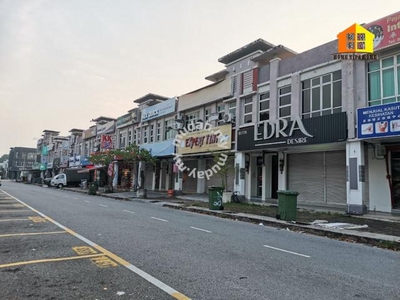 Merdeka Permai shop lot facing main road for sale