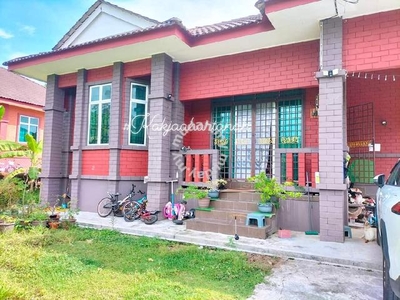 Rumah Batang Merbau Tanah Merah Kelantan