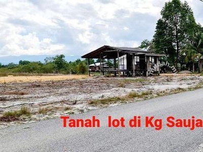 Tanah lot dekat Sekolah Menengah Saujana Setiu Terengganu