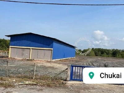 Teluk Kalong open yard with warehouse