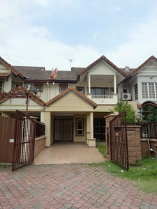 | : Double Storey Terrace Jalan Serambi U8