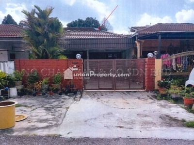 Terrace House For Auction at Kelana Jaya