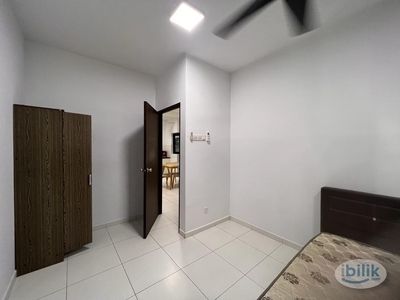 Middle Room at The Heights Residence, Ayer Keroh, Melaka