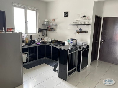 Small room rm450 for rent Jalan Jubilee