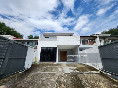 2-Storey Linked House for sale, Damansara Heights, Renovated layout