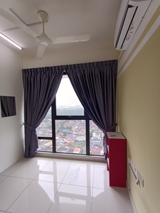 Bedroom with Living Room for rent at JB Town