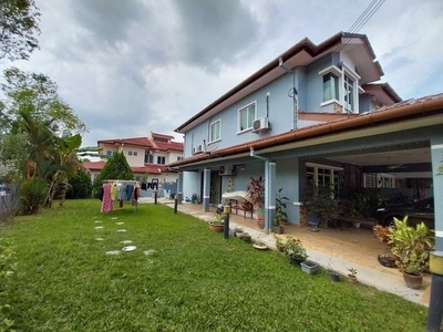 Double Storey Corner Lot House at Taman Pelangi Semenyih
