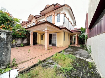 End Lot Non bumi Dekat sekolah Double Storey Terrace Seri Pristana SP3 Saujana Utama For Sale