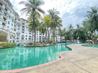 Exclusive Resort Look Alike Non Bumi Lot Pool Facing Sri Alam Condo Seksyen 13 Shah Alam For Sale