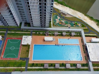 For Rent Partially Furnished End Unit Lakefront Homes Cyberjaya 1010sq