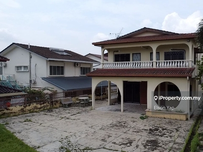 Freehold, Bungalow Unit, 3500sf For Sale