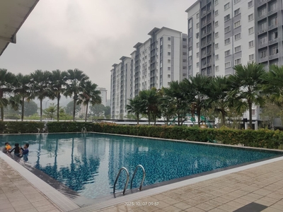 Freehold Murah Renovated with kitchen cabinet Apartment Seri Intan Setia Alam For Sale