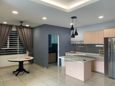 Fully renovated puri tower puchong unit for sale